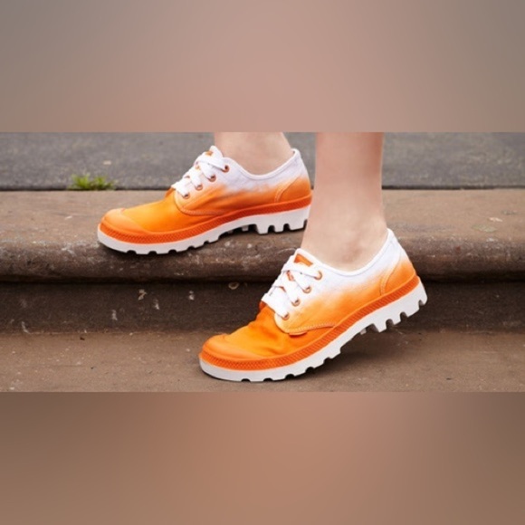PALLADIUM Women’s orange fade shoes Size 7.5 - Picture 1 of 11